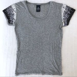 Sequin Sleeve Scoopneck T-shirt